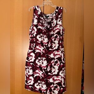 TAHARI cowl-neck lightweight dress with rouched sides